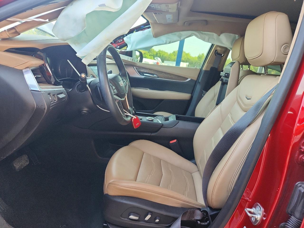 2024 Cadillac Xt5 Platinum Premium Luxury - Image 7