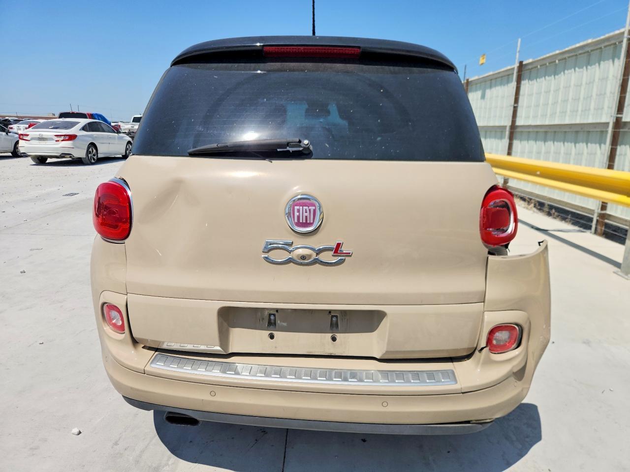 2014 Fiat 500L Lounge - Image 6