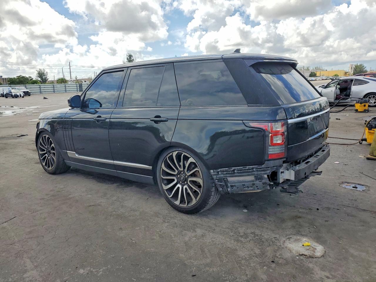 2016 Land Rover Range Rover - Фото 2
