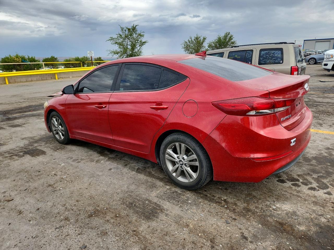 2018 Hyundai Elantra Sel - Фото 2