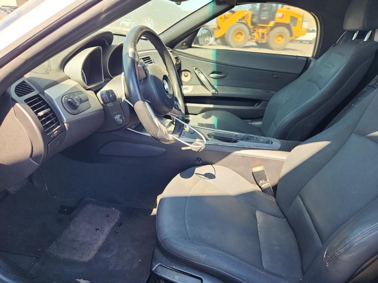 2004 BMW Z4 2.5 - Image 7