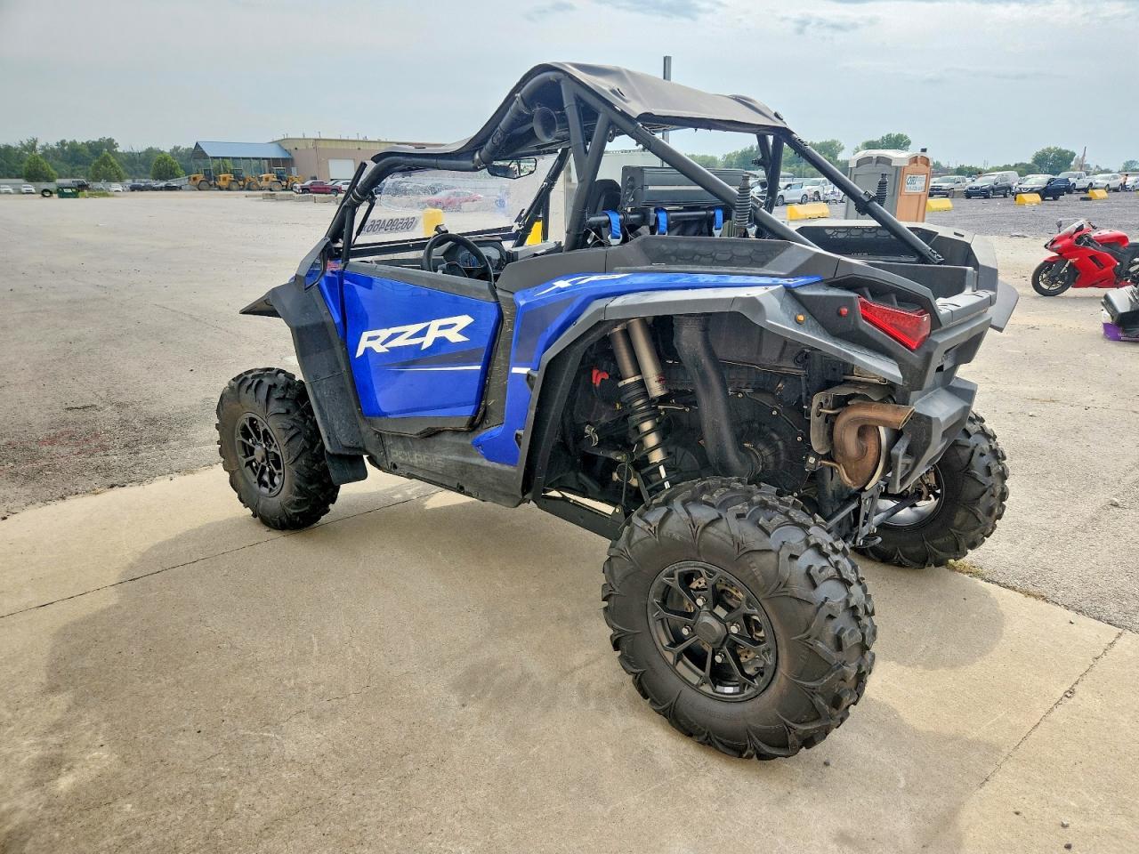 2025 Polaris Rzr Xp Utility Vehicle - Фото 3