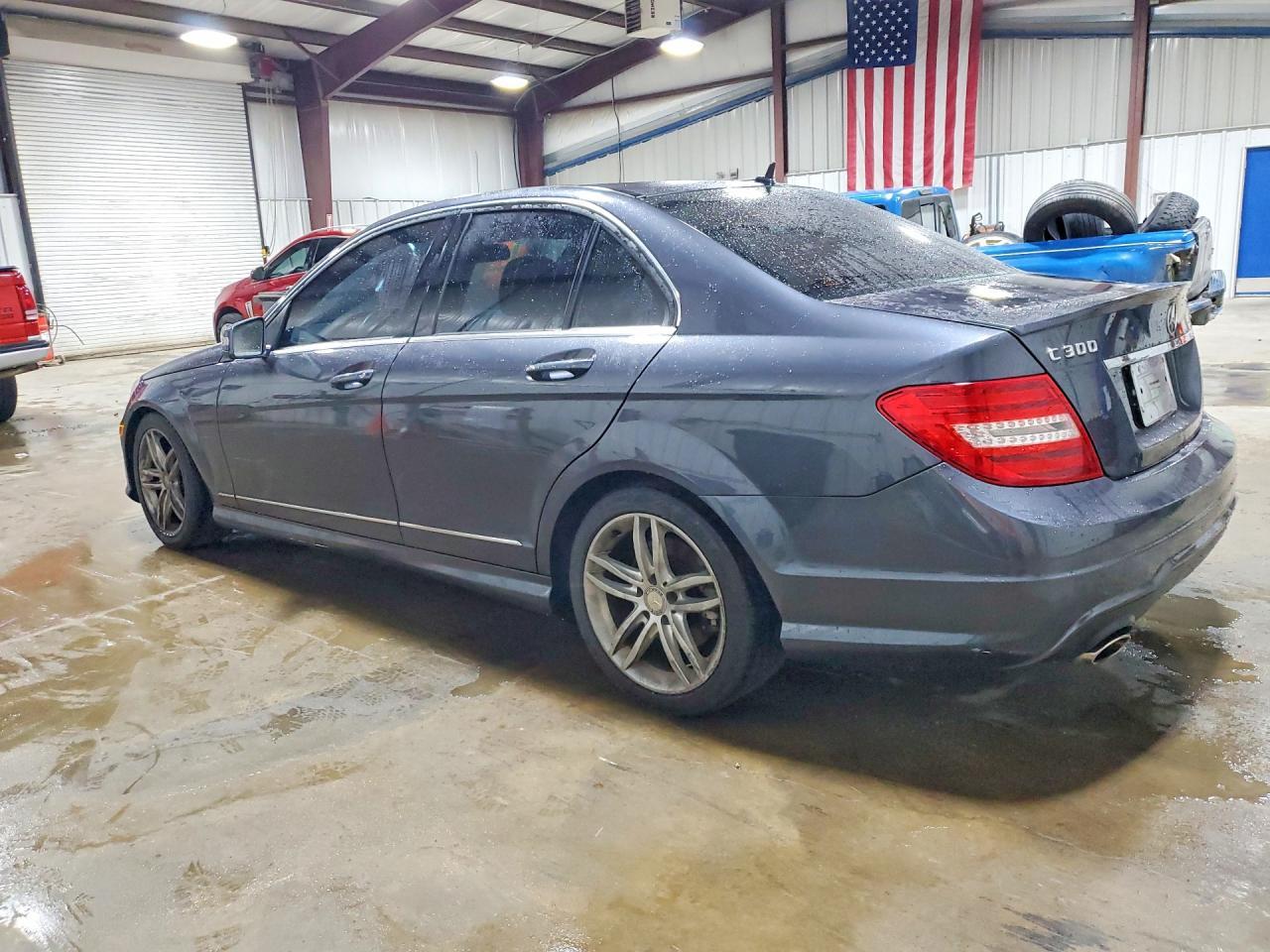 2013 Mercedes-Benz C 300 4Matic - Фото 2