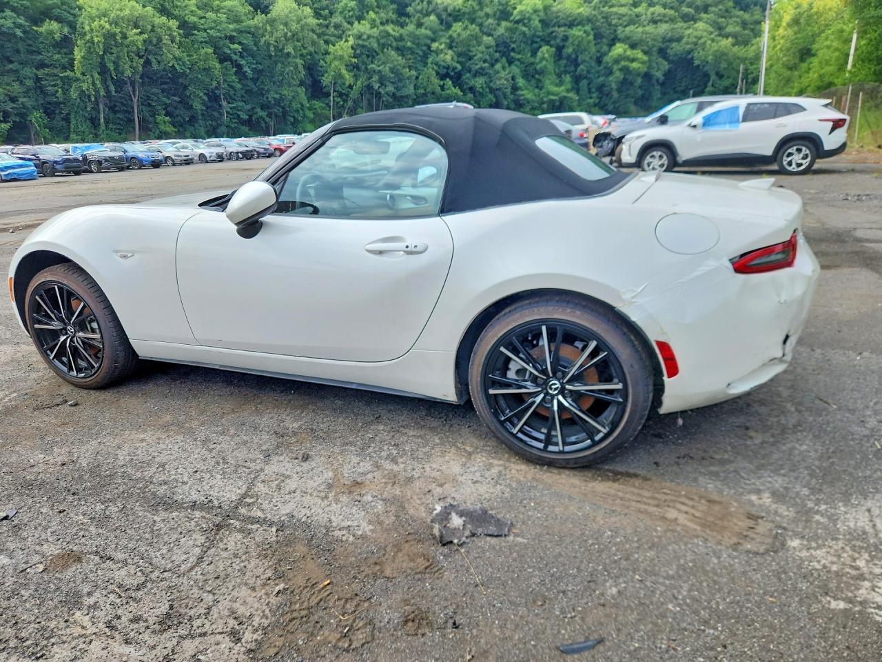 2026 Mazda Mx-5 Miata Grand Touring - Image 2