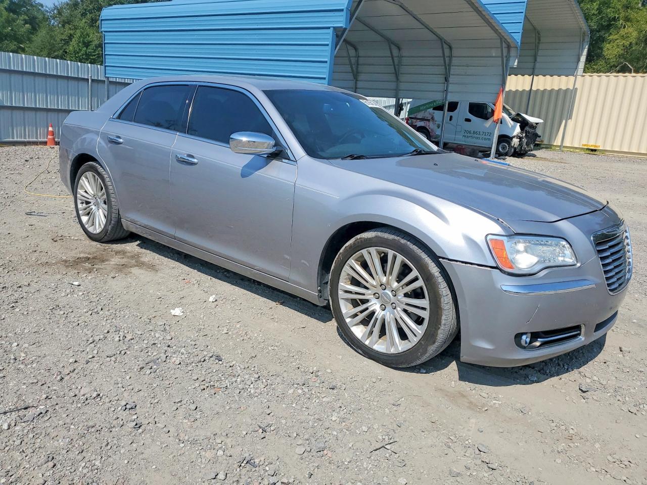 2014 Chrysler 300C - Фото 4