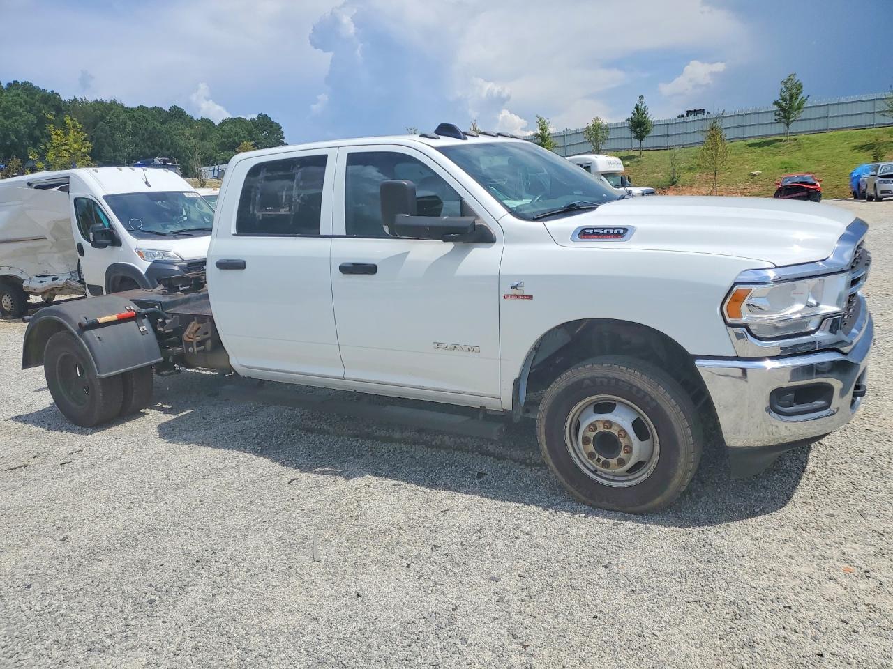 2022 Ram 3500 - Фото 4