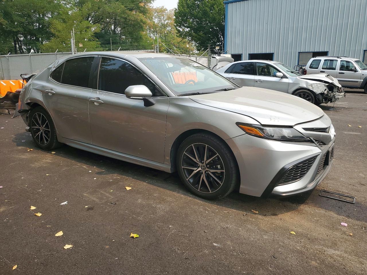 2023 Toyota Camry Se - Фото 4