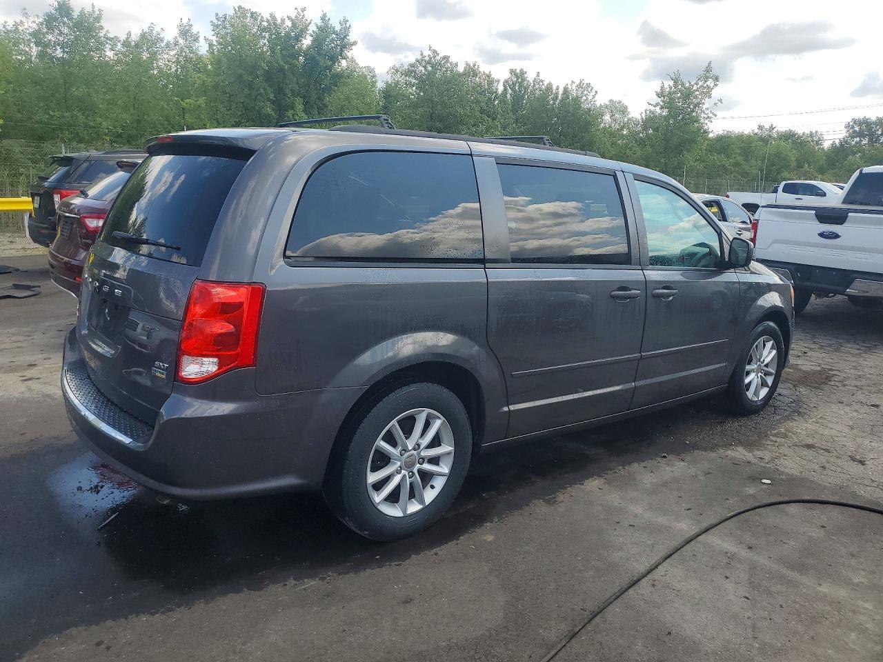 2015 Dodge Grand Caravan Sxt - Фото 3