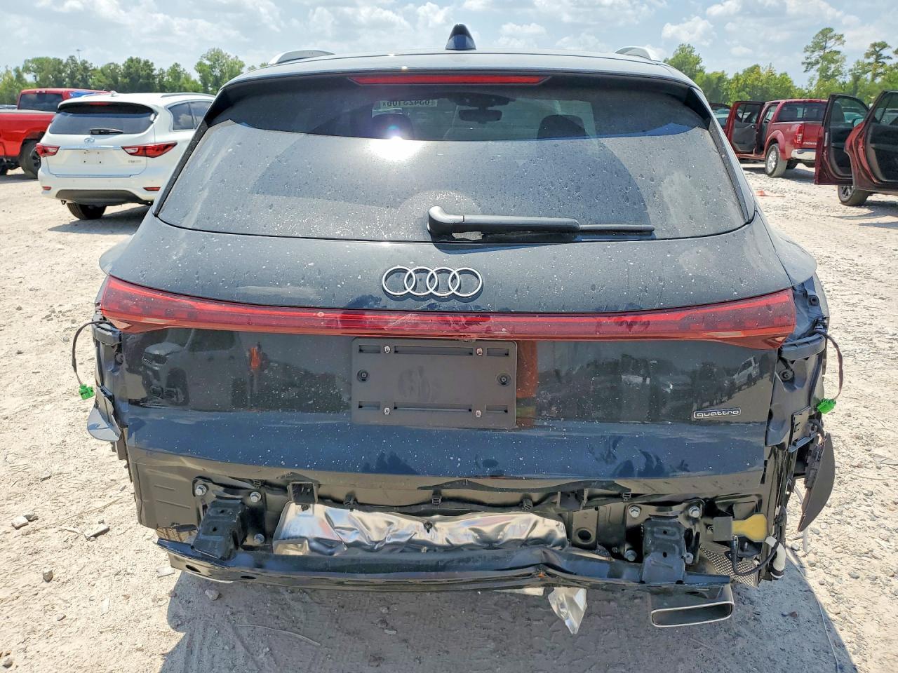 2026 Audi Q5 Premium - Image 6