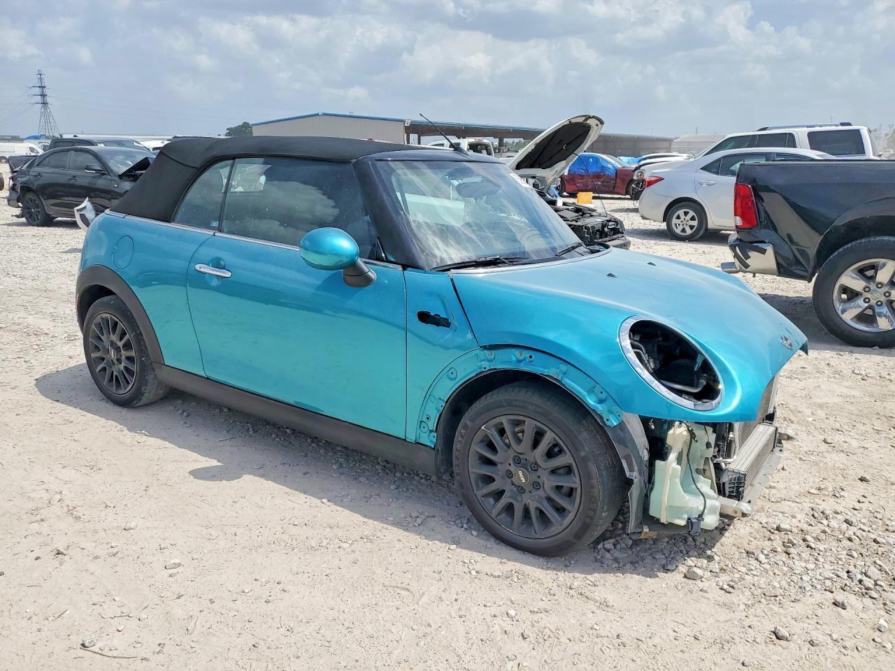 2019 Mini Cooper - Image 4