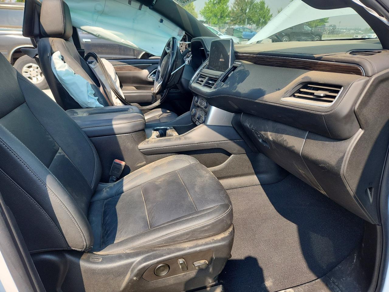 2022 Chevrolet Suburban K1500 Z71 - Image 7
