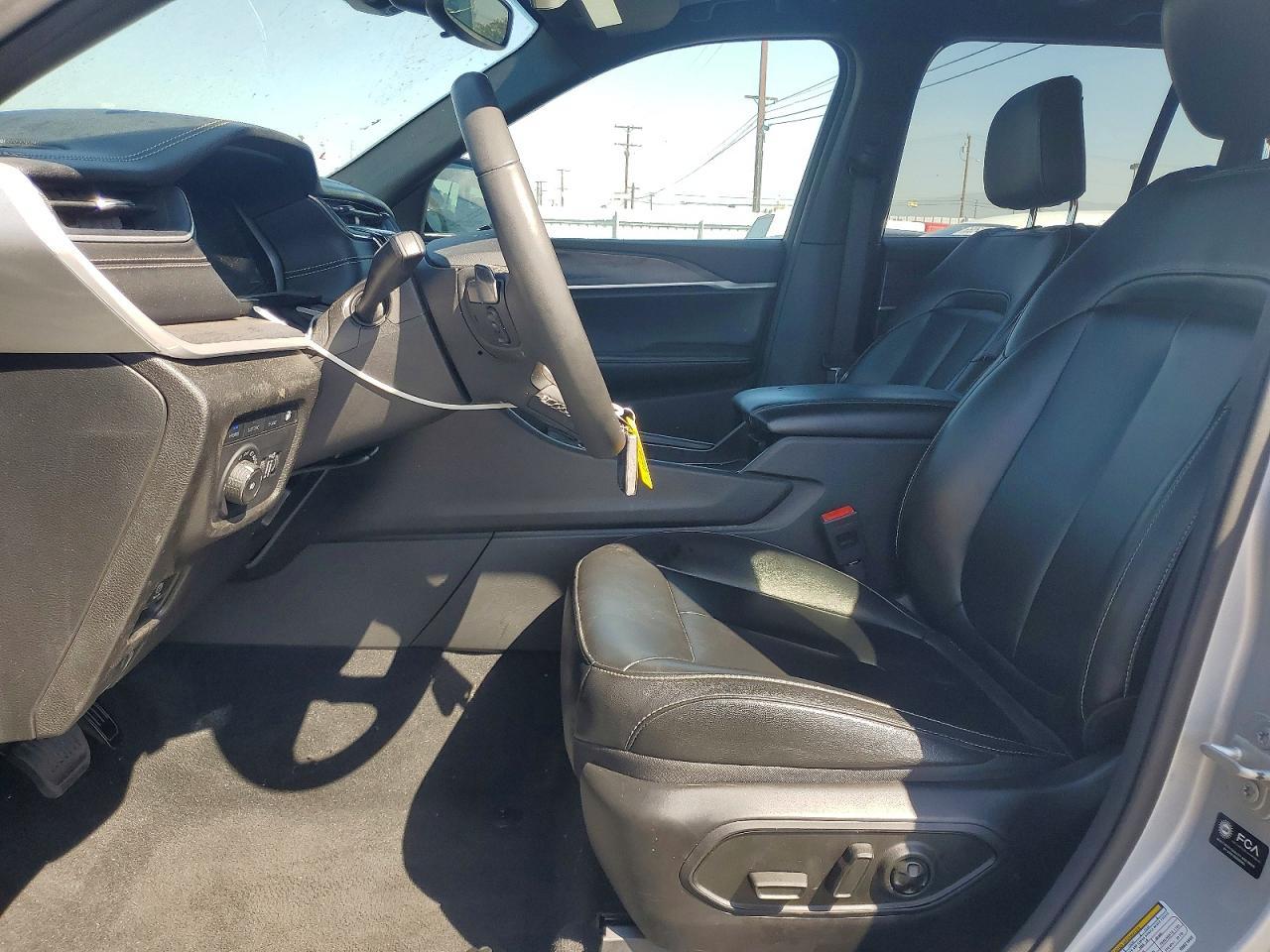 2024 Jeep Grand Cherokee Limited 4Xe - Image 7