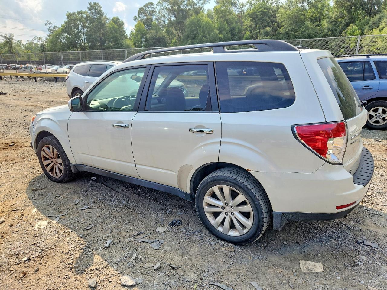 2012 Subaru Forester Limited - Фото 2