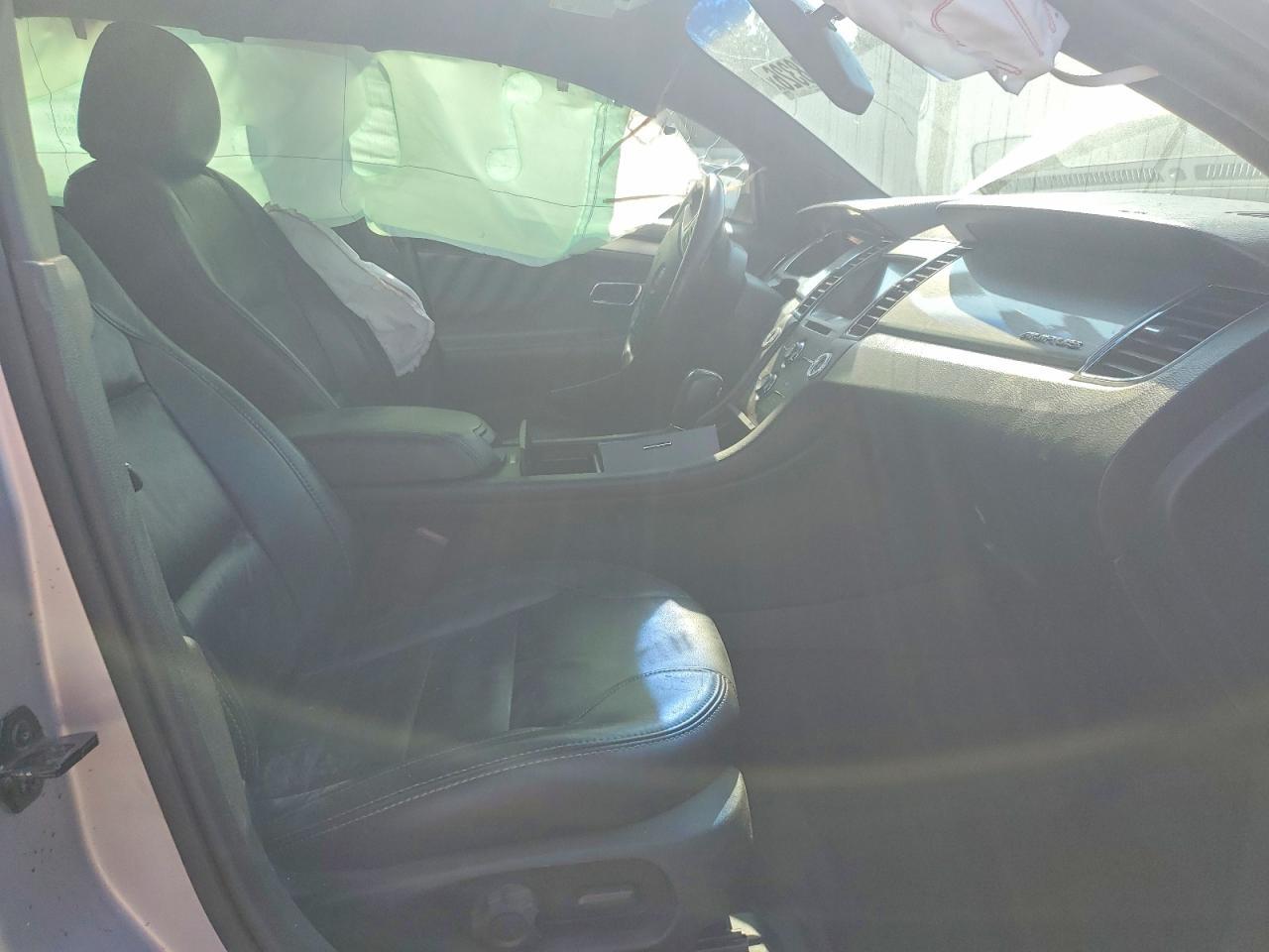 2016 Ford Taurus Sel - Image 7