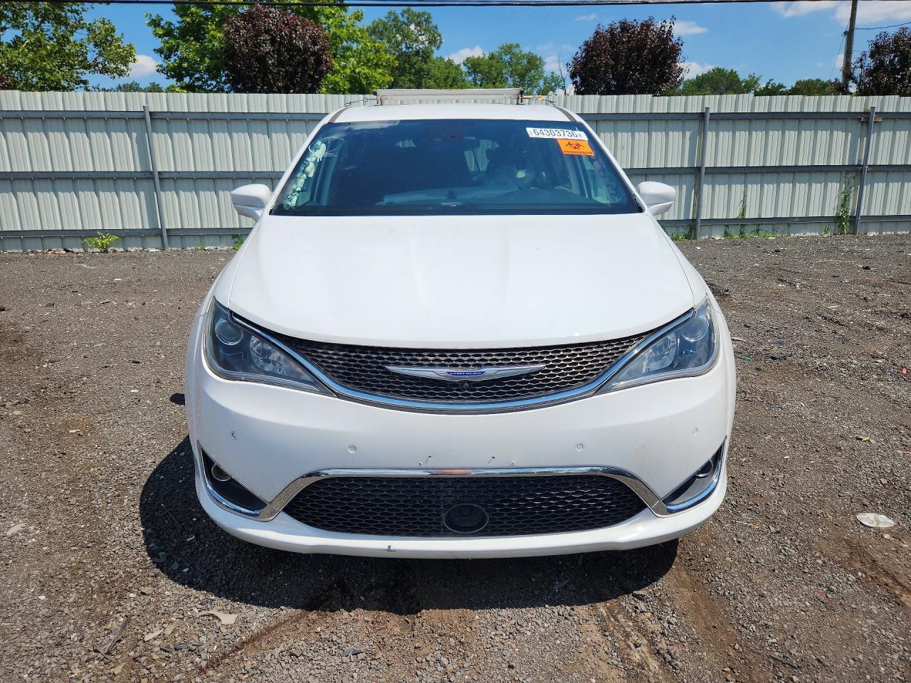2020 Chrysler Pacifica Touring - Фото 5