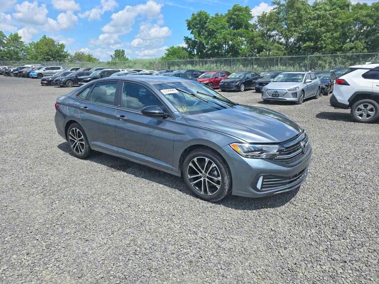 2024 Volkswagen Jetta Sport - Фото 3