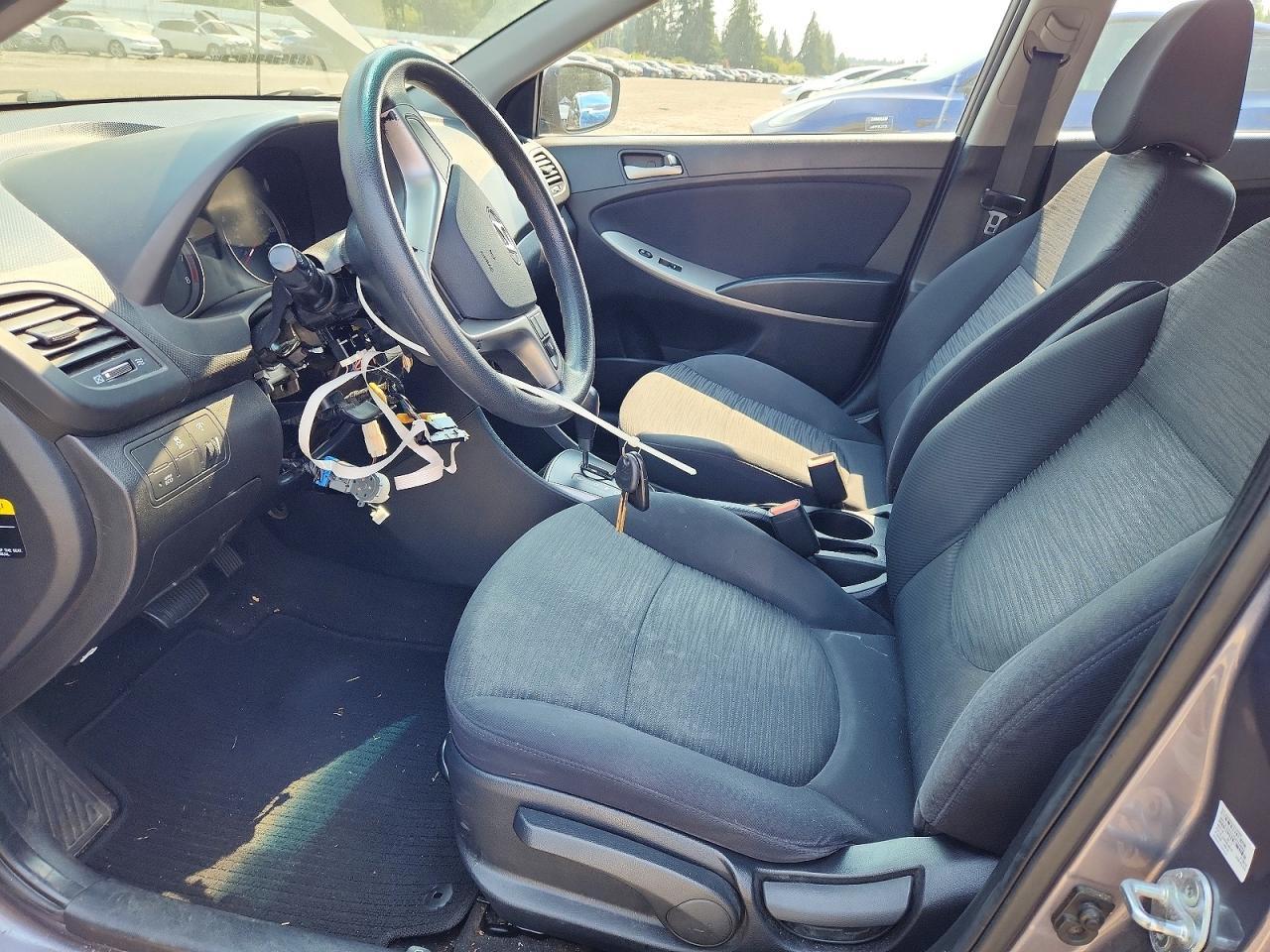 2016 Hyundai Accent Se - Image 7