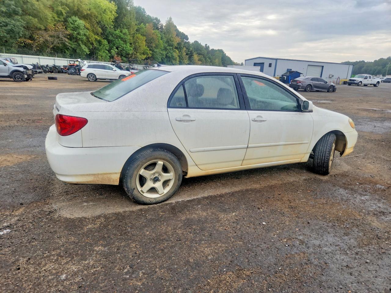 2003 Toyota Corolla Le - Image 3
