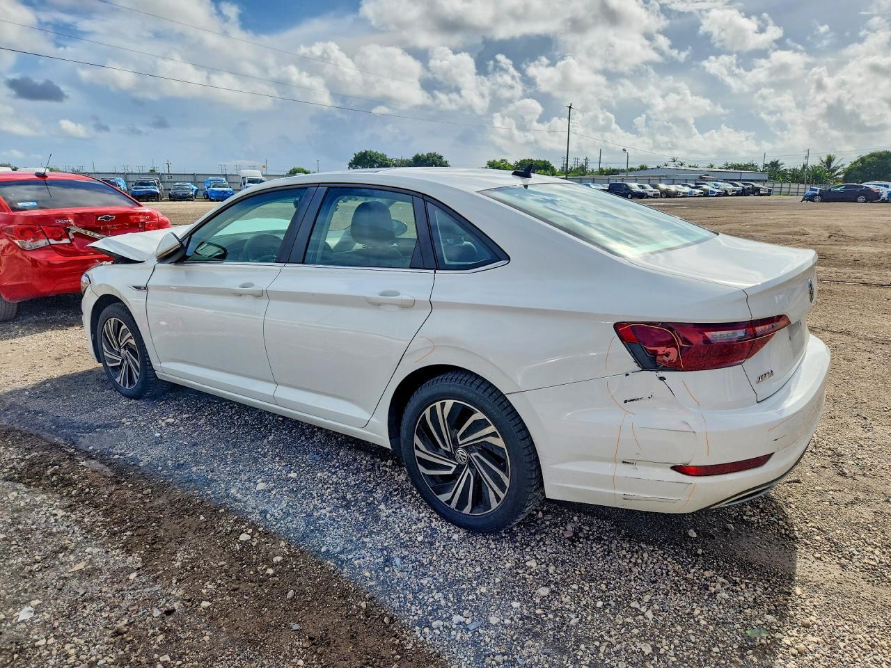 2021 Volkswagen Jetta Sel Premium - Image 2