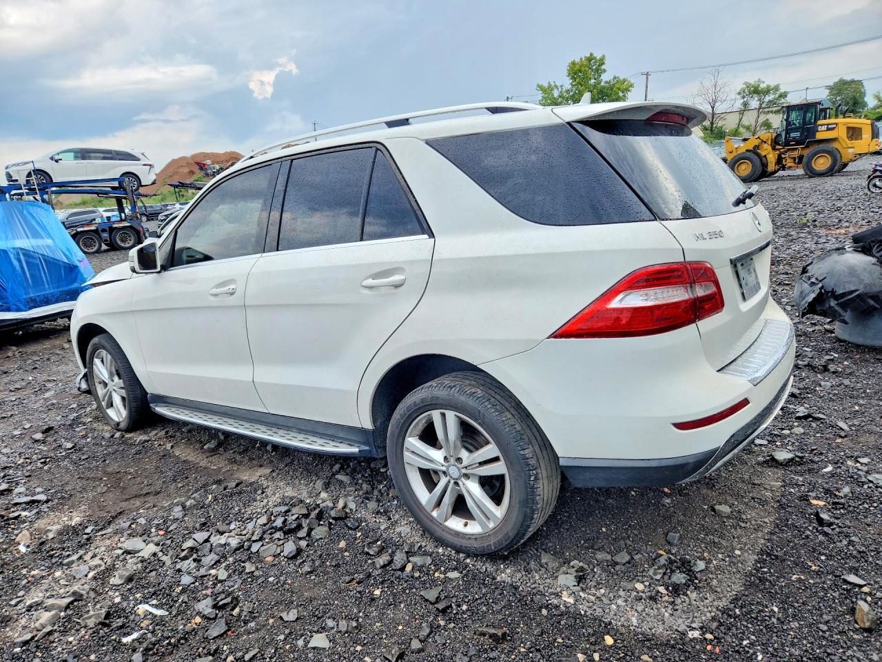 2014 Mercedes-Benz Ml 350 4Matic - Image 2