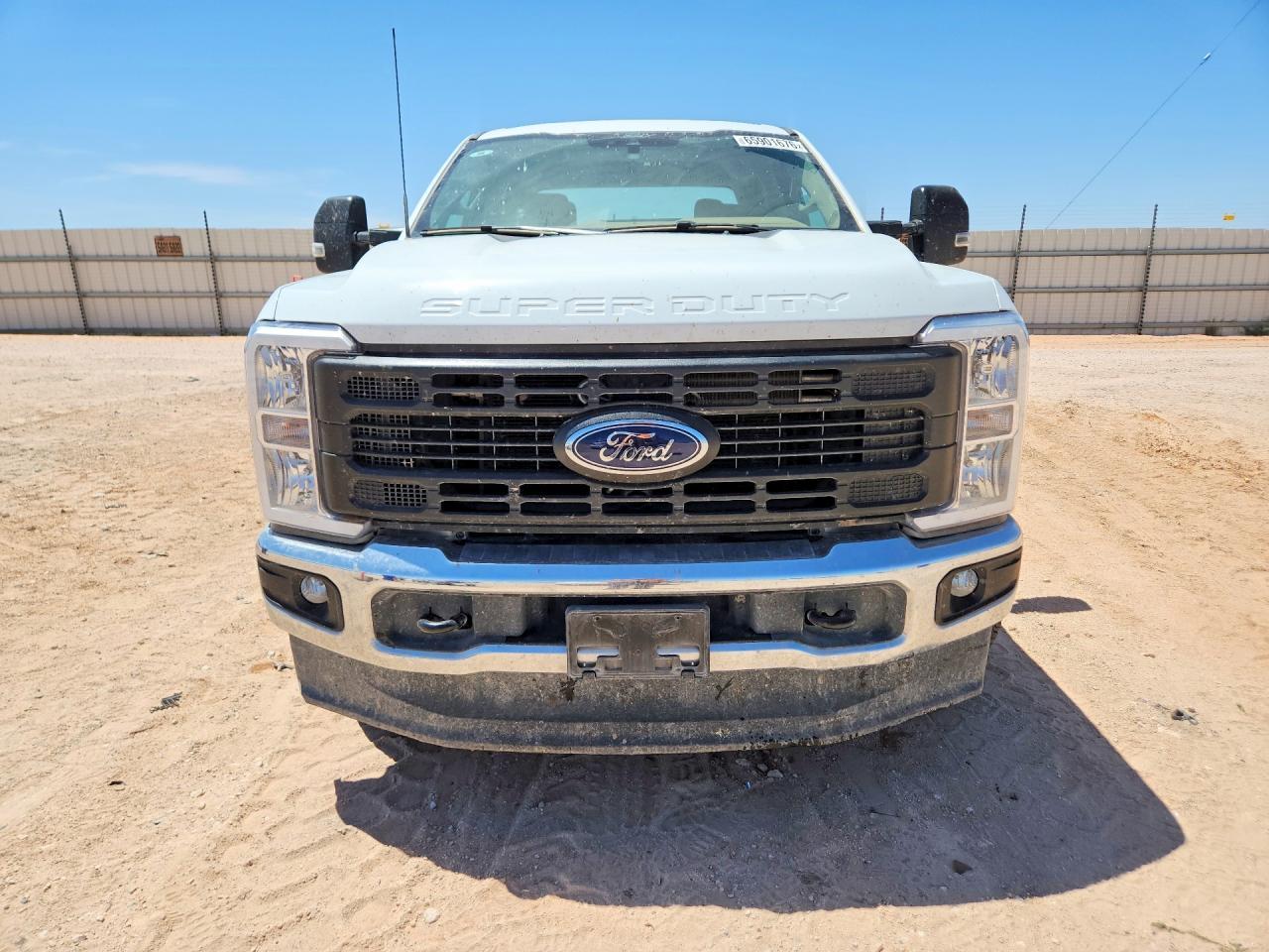 2026 Ford F250 Super Duty - Фото 5