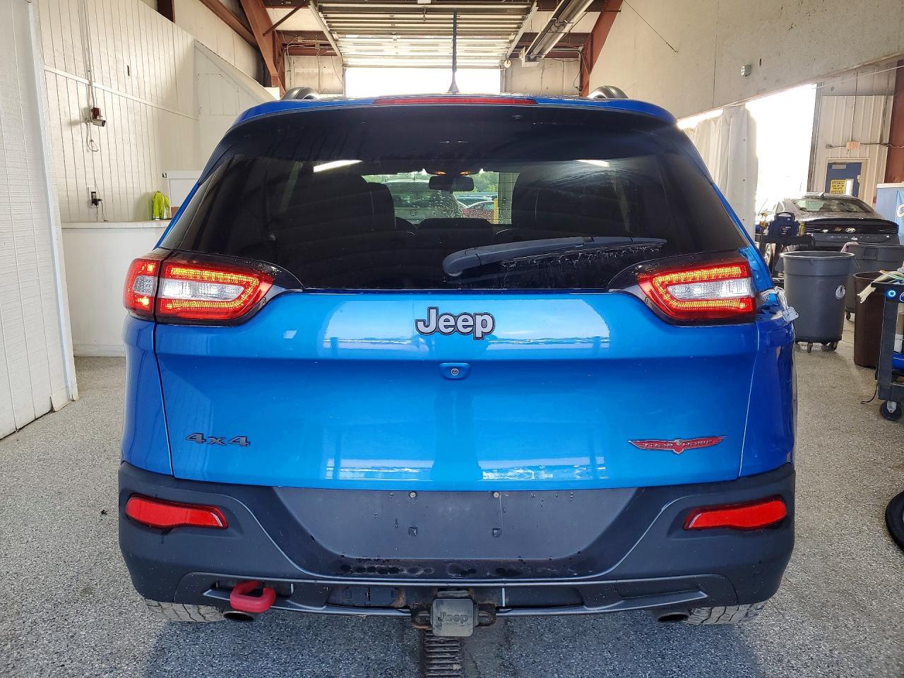 2017 Jeep Cherokee Trailhawk - Фото 6
