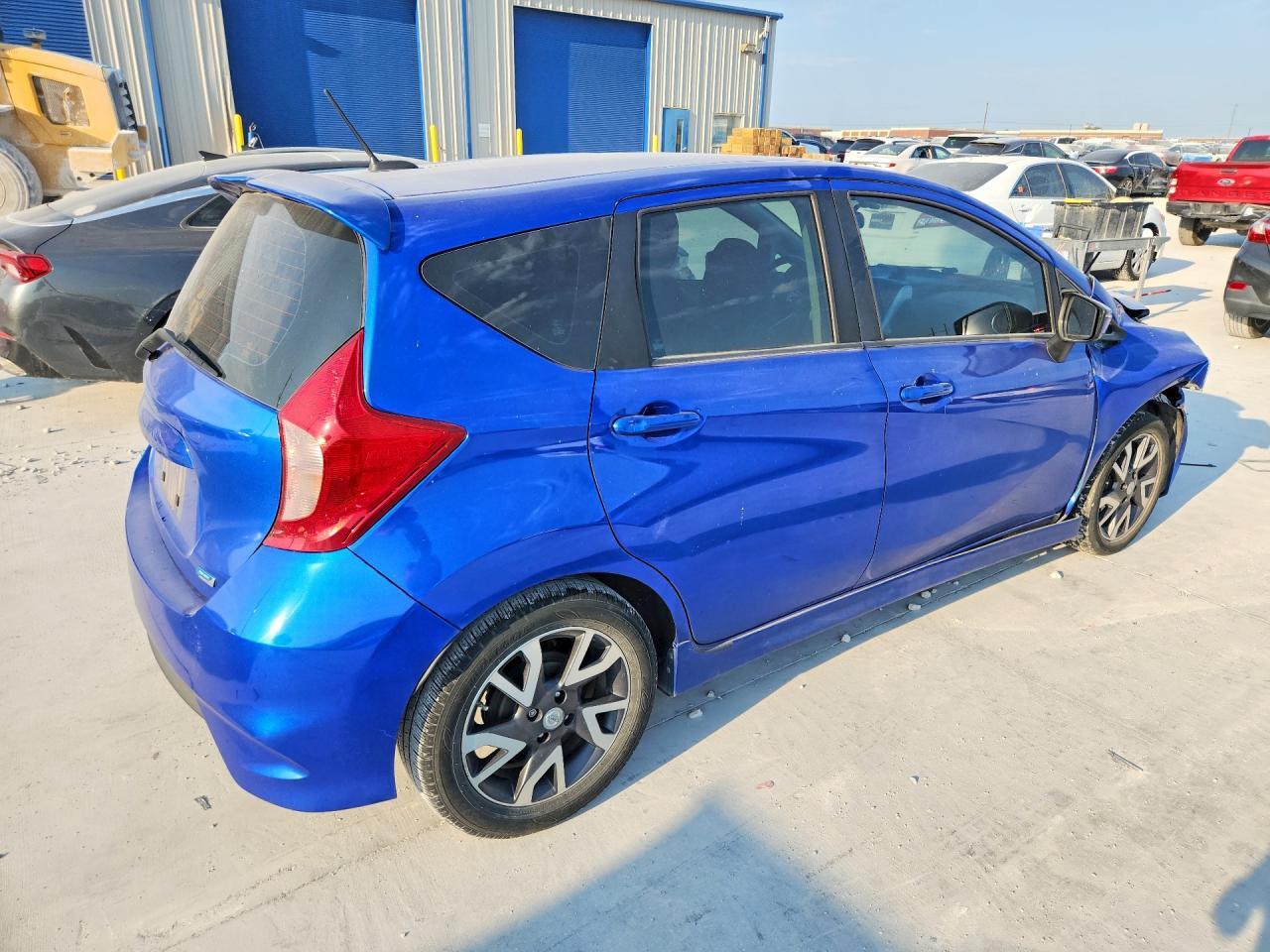 2016 Nissan Versa Note Sr - Image 3