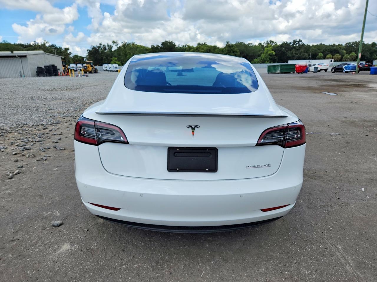 2021 Tesla Model 3 - Image 6