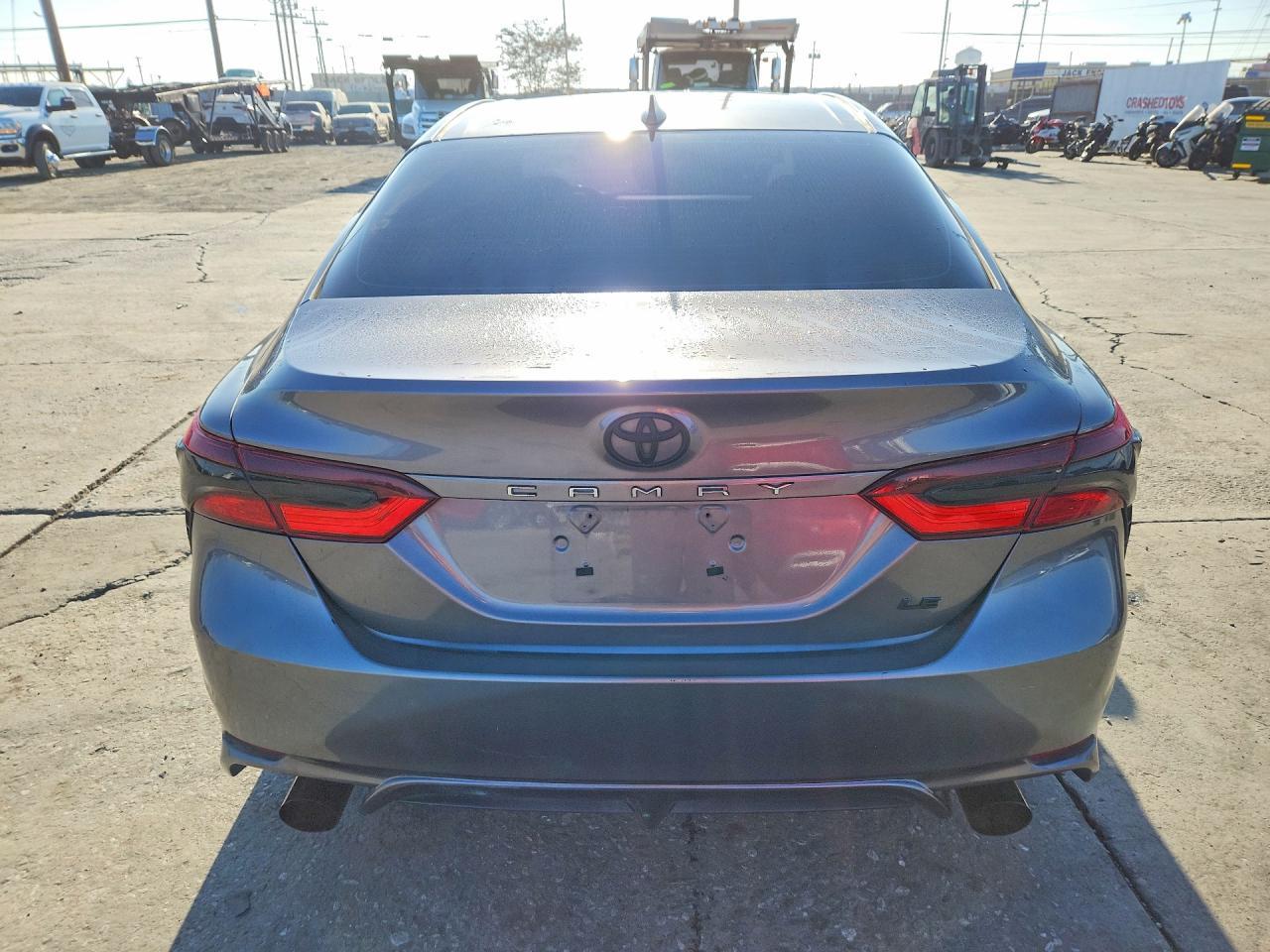 2019 Toyota Camry Se - Image 6