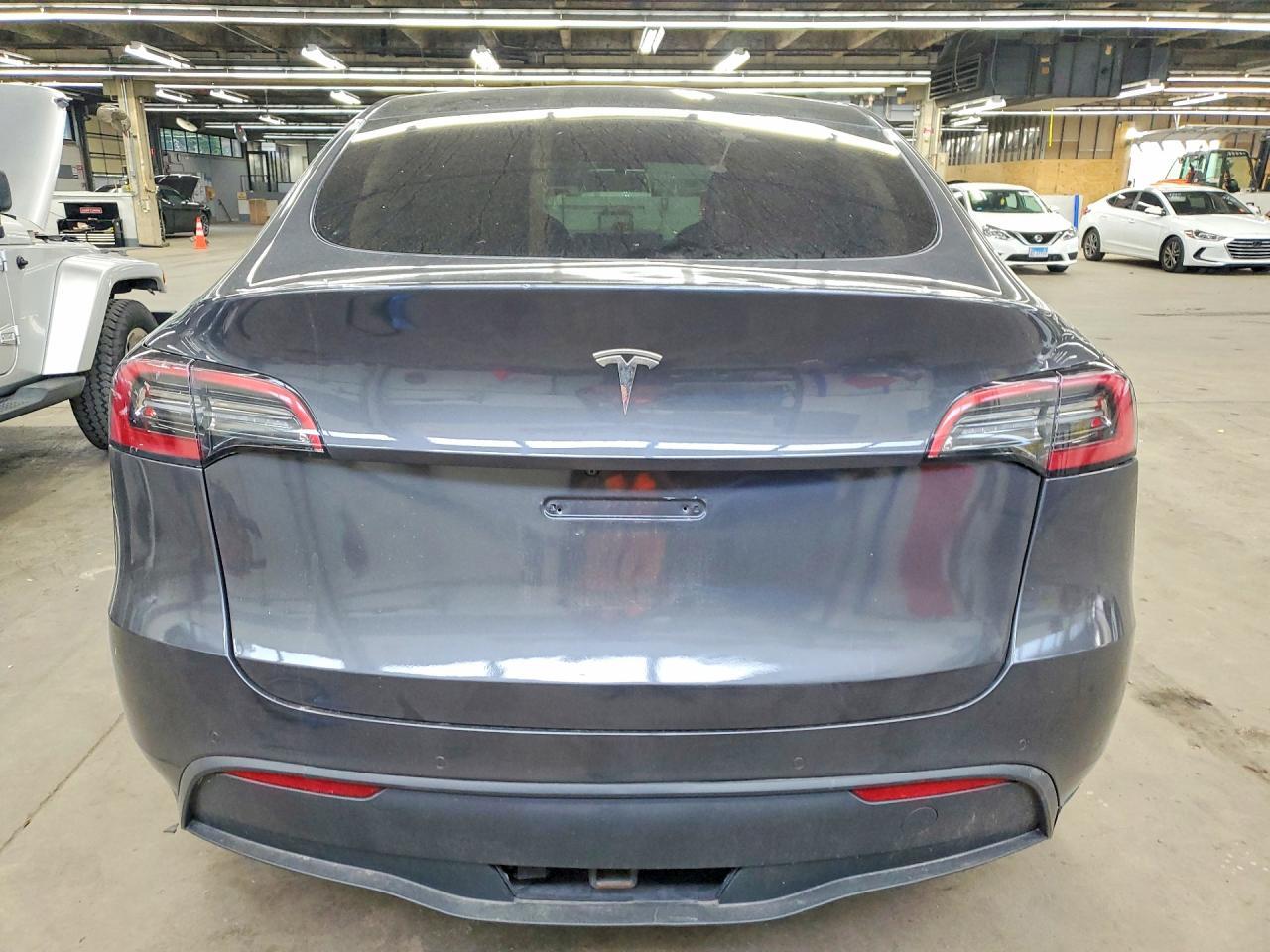 2021 Tesla Model Y - Фото 6