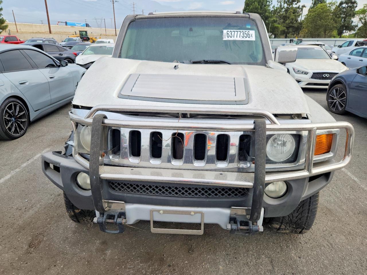 2009 Hummer H3 - Image 5