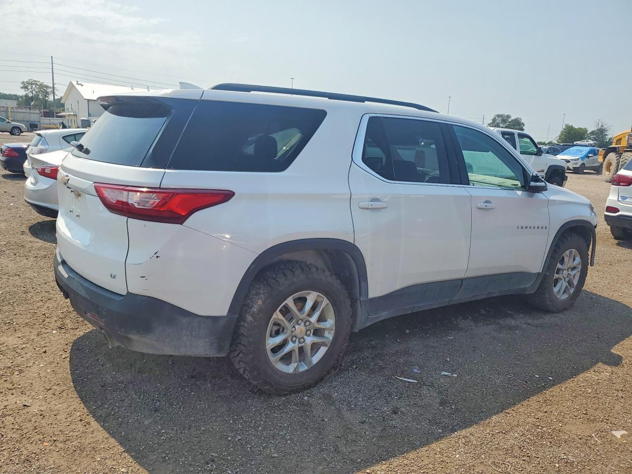 2021 Chevrolet Traverse Lt - Фото 3