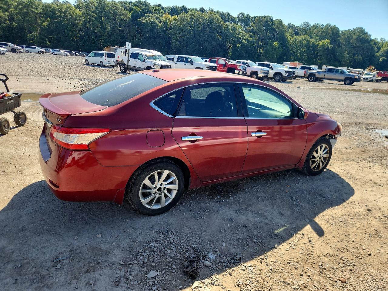 2015 Nissan Sentra - Image 3