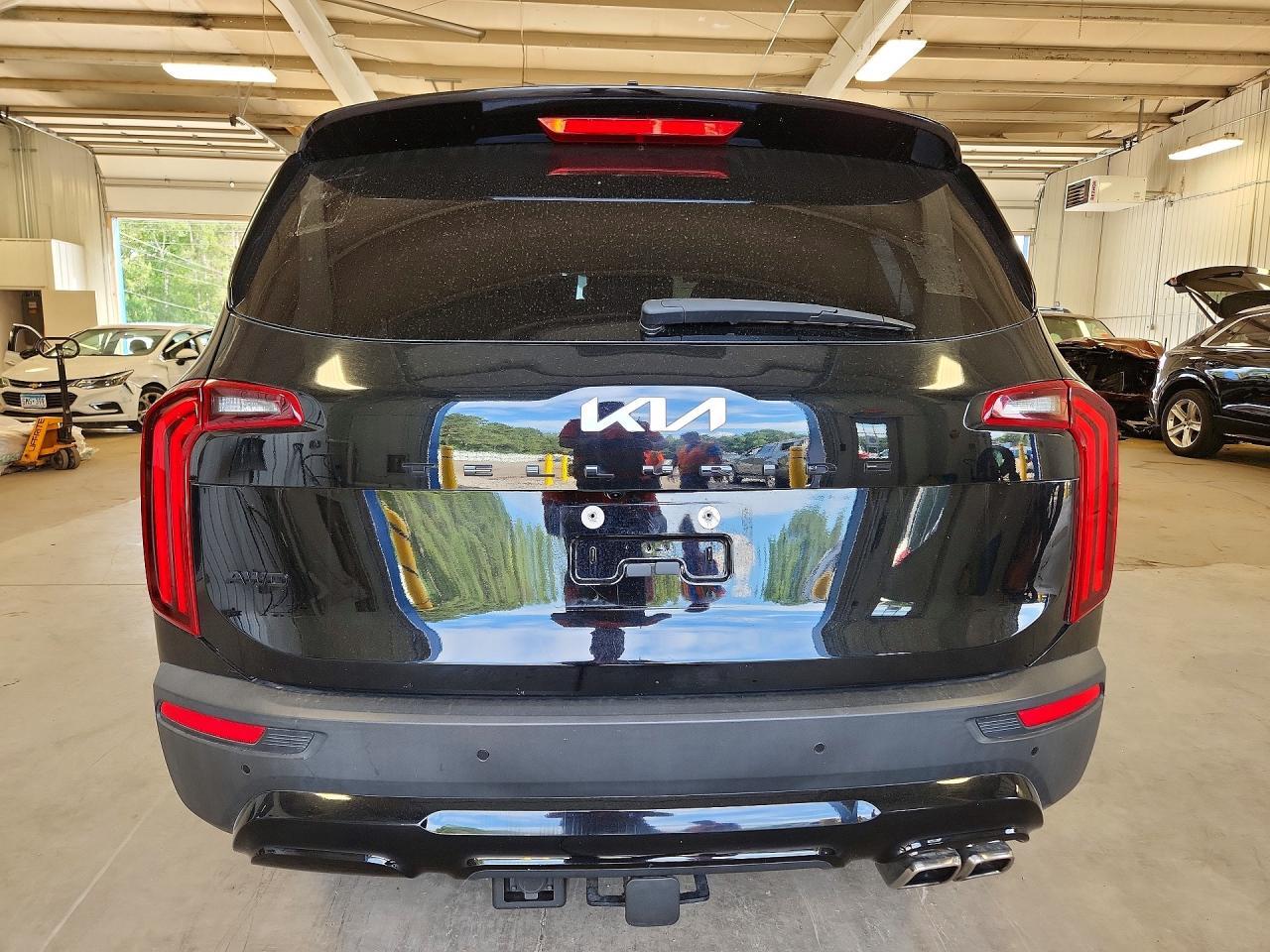 2022 Kia Telluride Sx - Image 6