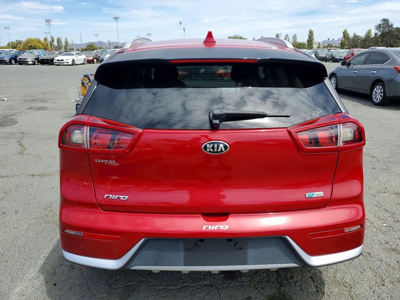 2017 Kia Niro Lx - Фото 6