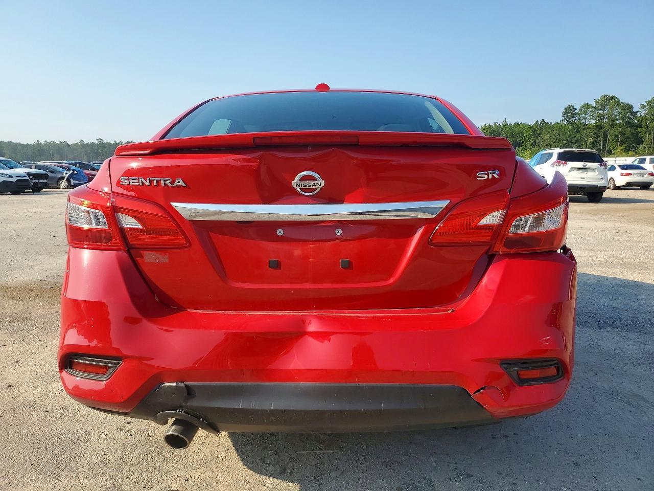 2019 Nissan Sentra Sr - Image 6