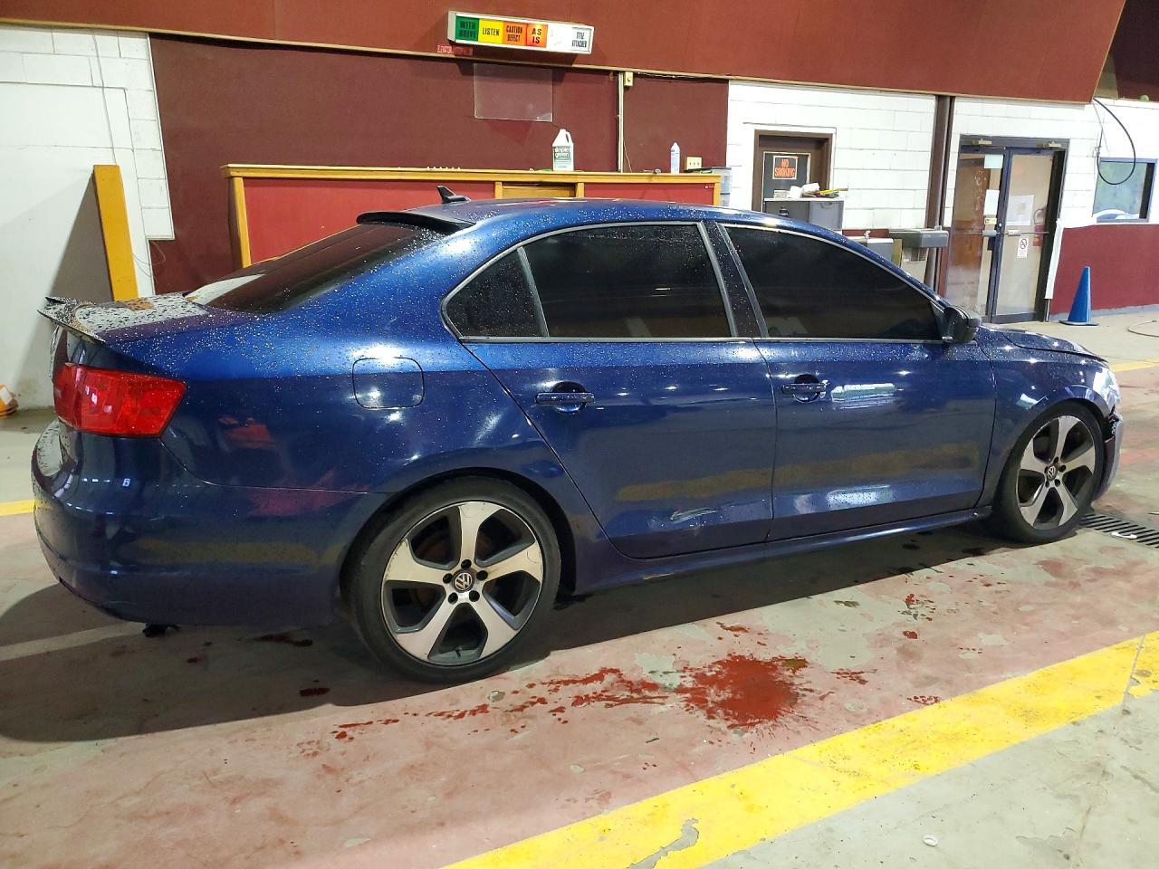 2011 Volkswagen Jetta Se - Фото 3