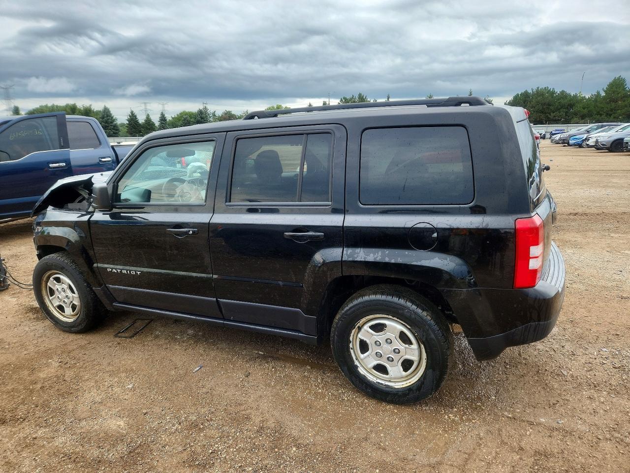 2016 Jeep Patriot Sport - Фото 2