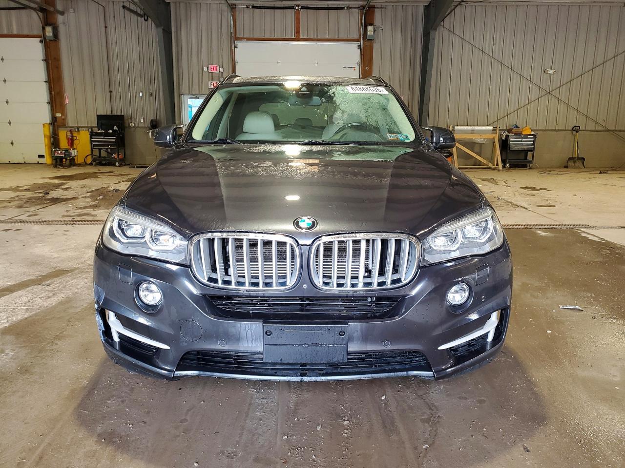 2016 BMW X5 Xdr40E - Фото 5