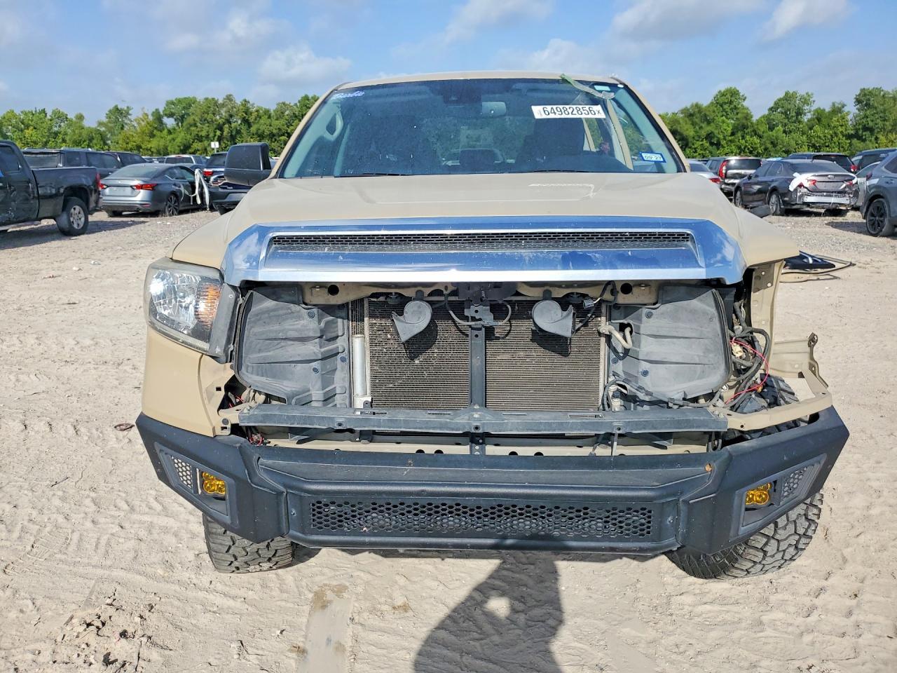 2020 Toyota Tundra Crewmax Sr5 - Image 5