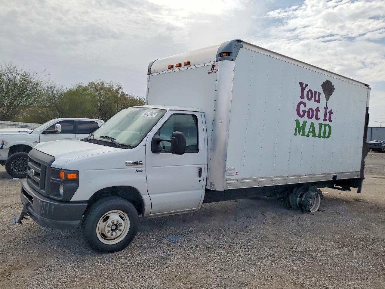 2011 Ford E350 Box Truck