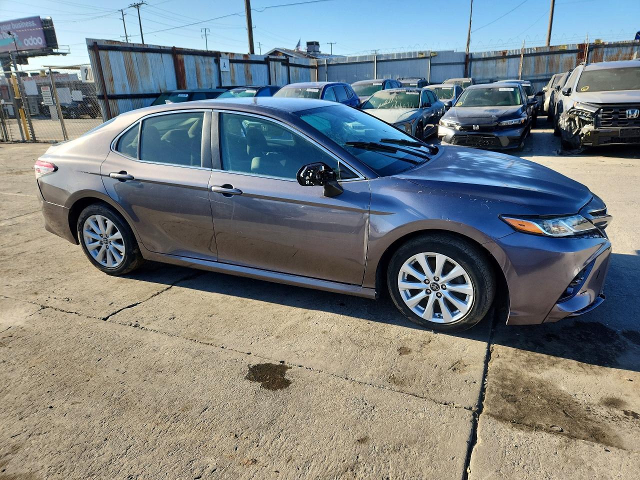 2019 Toyota Camry Le - Фото 4