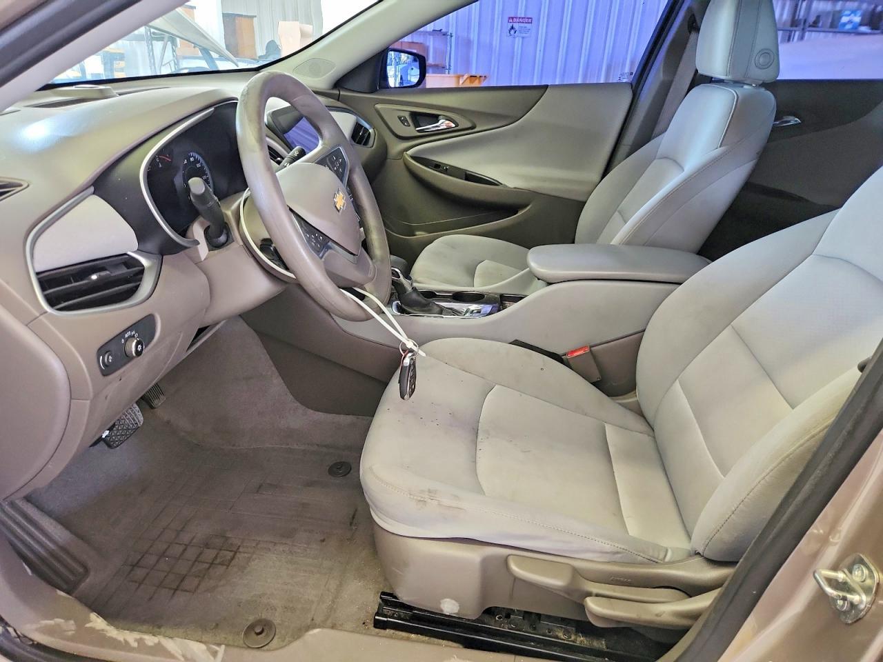 2023 Chevrolet Malibu Ls - Фото 7