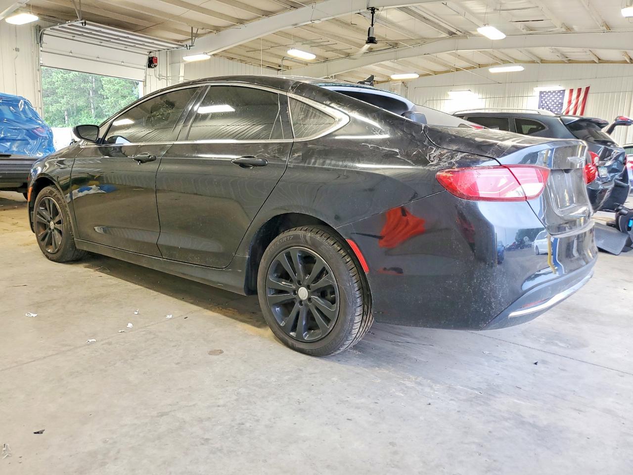 2017 Chrysler 200 Limited - Image 2