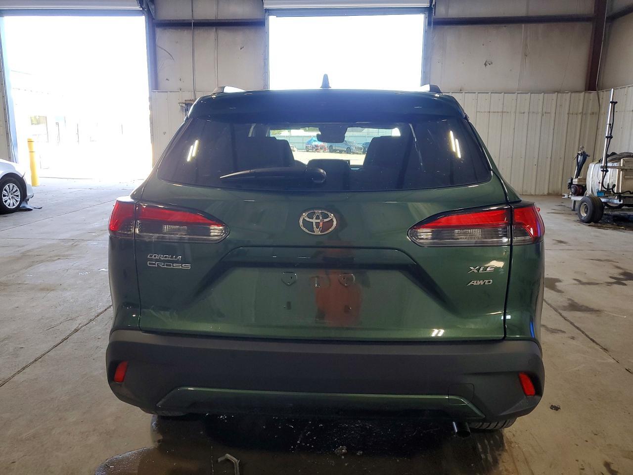 2026 Toyota Corolla Cross Xle - Фото 6