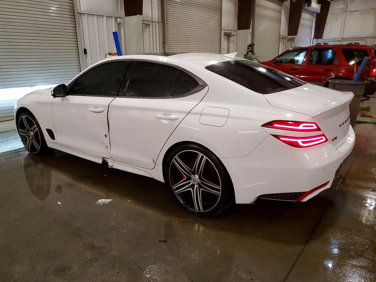 2023 Genesis G70 3.3T Standard - Image 2