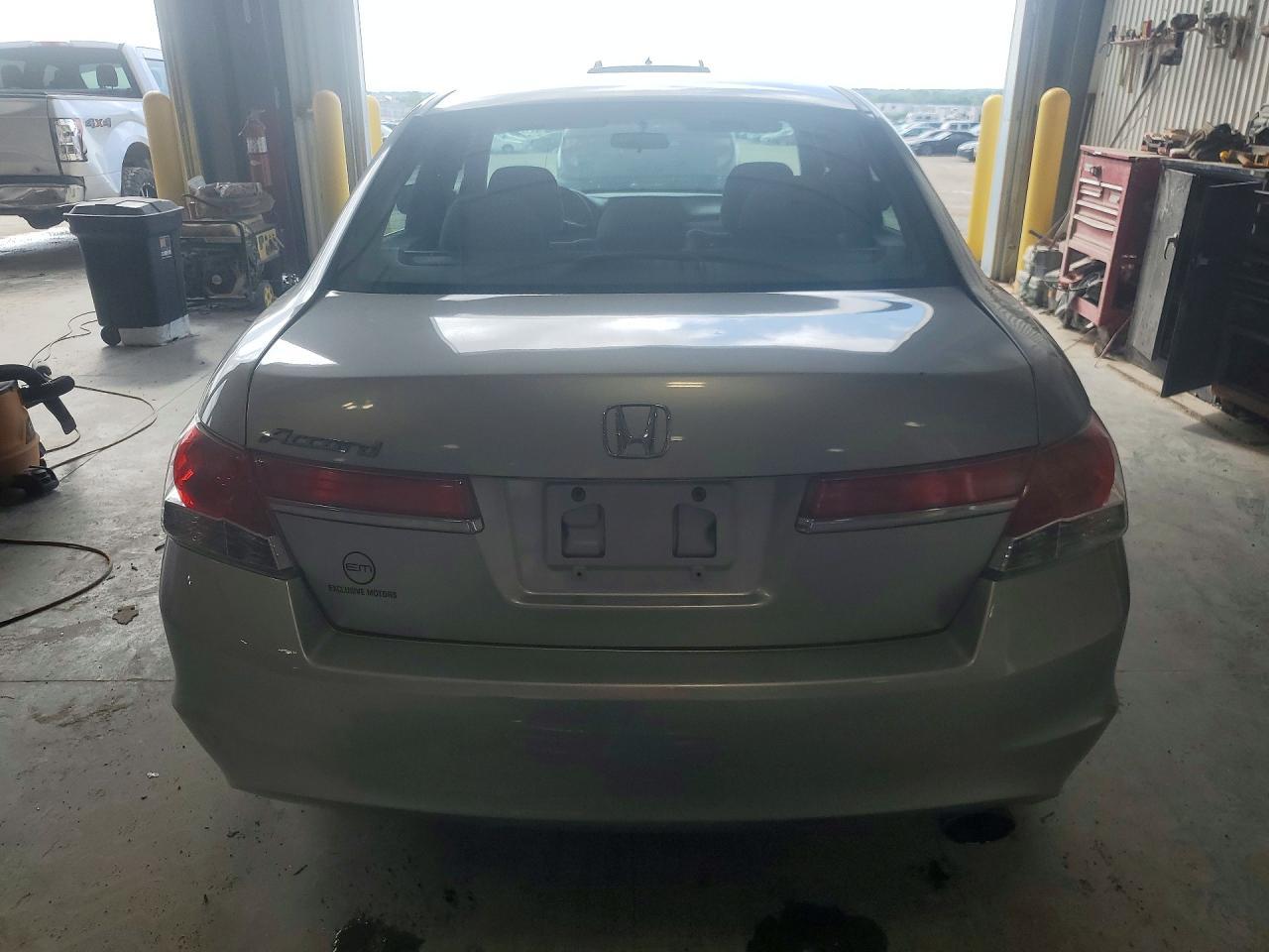 2011 Honda Accord Lx - Фото 6