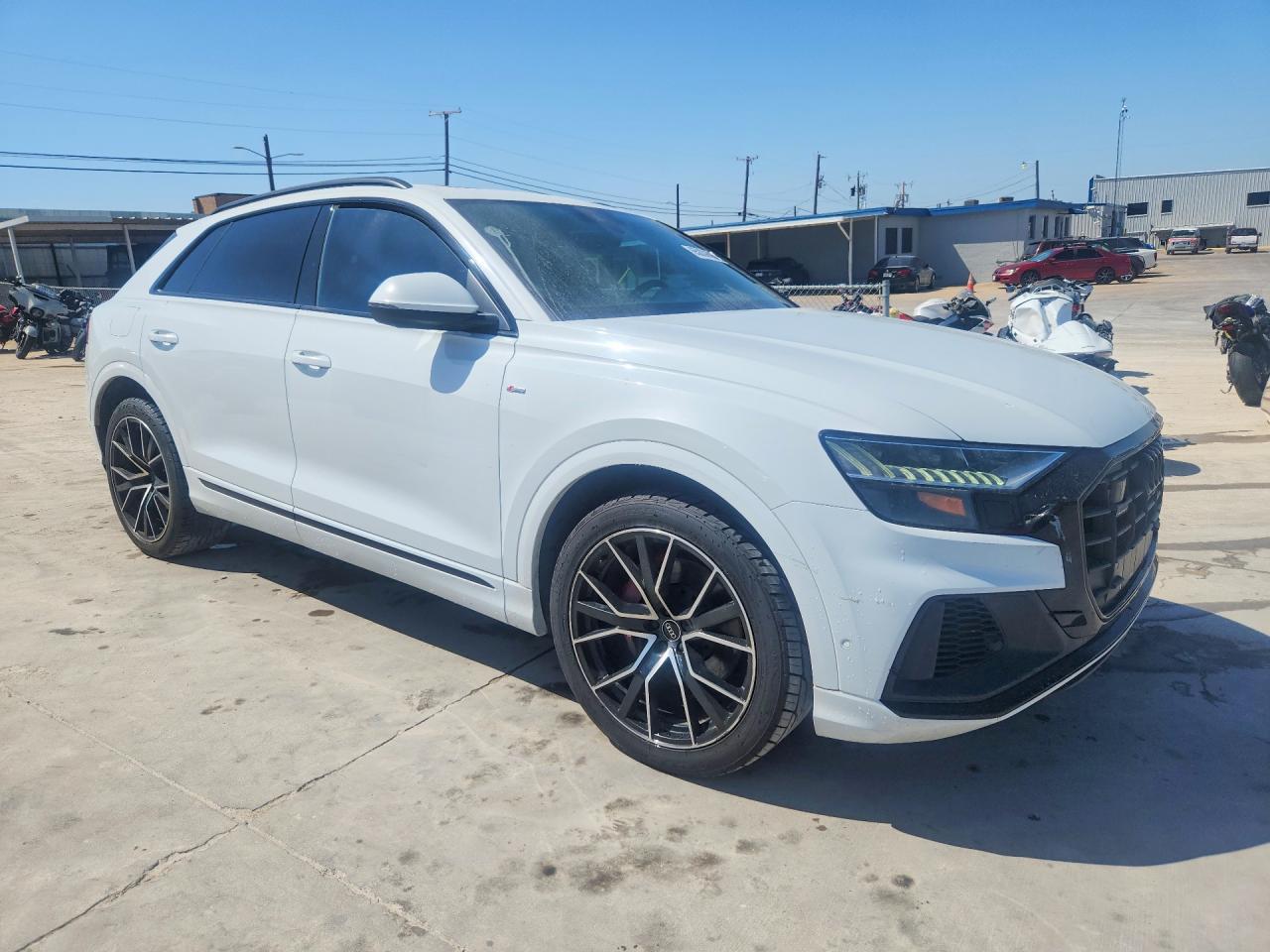 2021 Audi Q8 Prestige S-Line - Фото 4