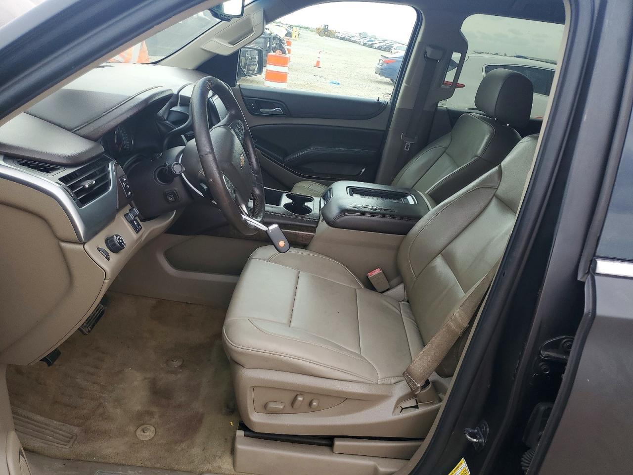 2015 Chevrolet Suburban C1500 Lt - Image 7