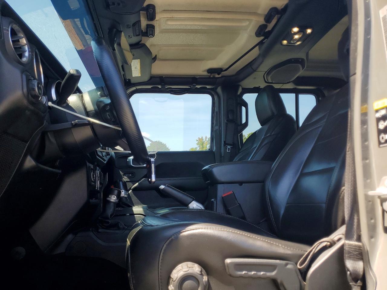 2020 Jeep Gladiator Overland - Фото 7